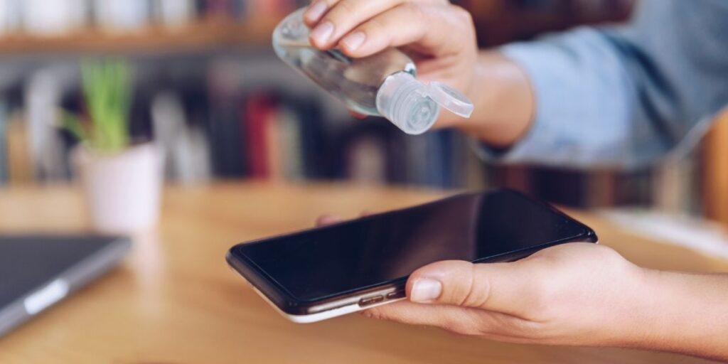 How To Clean Device Screens Alcohol Gel
