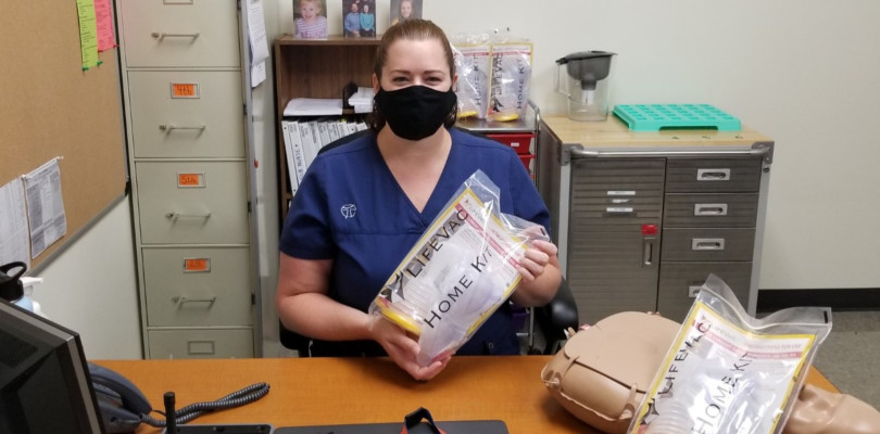 Nurse lifevac