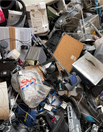 e-waste vhs