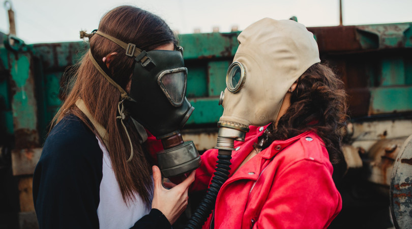 different types of gas masks