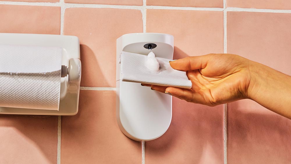 fohm touchless dispenser