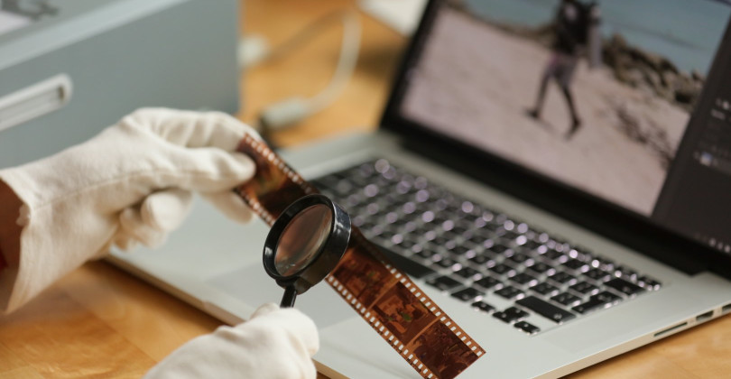 scaning negatives with professional service