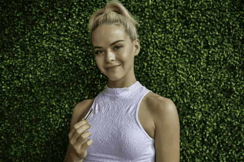 The 3 Best Anxiety Necklaces - Comparison and Buyer&rsquo;s Guide