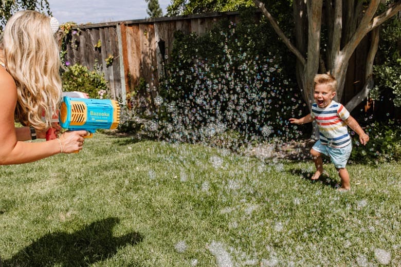 Playing with bubbles benefits
